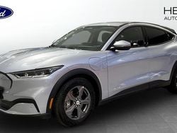 Grå Begagnad 2022 Ford Mustang Mach-E Standard Range SUV | 349 900 kr (Marknadspris)