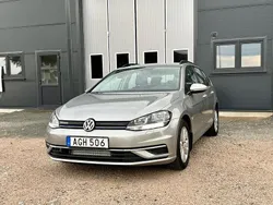 Silver Begagnad 2018 VW Golf VII Kombi | 128 000 kr (Marknadspris)