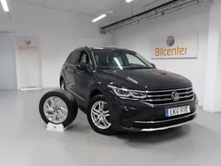 Grå Begagnad 2021 VW Tiguan SUV | 317 900 kr (Marknadspris)