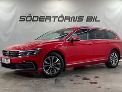 Röd Begagnad 2021 VW Passat GTE Kombi | 219 900 kr (Marknadspris)