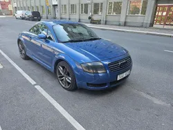 Blå Begagnad 2002 Audi TT Sportkupé | 49 500 kr (Marknadspris)