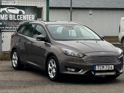 Brun Begagnad 2015 Ford Focus Titanium Kombi | 99 400 kr (Lite dyr)