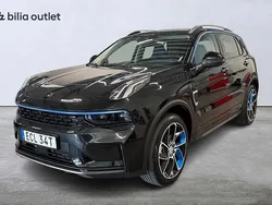 Svart Begagnad 2022 Lynk & Co 01 SUV | 299 000 kr (Marknadspris)