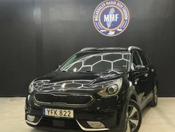 Svart Begagnad 2017 Kia Niro Advance SUV | 139 800 kr (Marknadspris)
