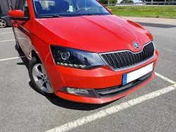 Röd Begagnad 2016 Skoda Fabia Halvkombi | 76 900 kr (Marknadspris)