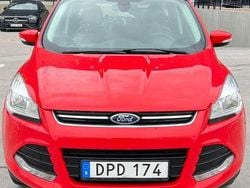 Röd Begagnad 2015 Ford Kuga Titanium SUV | 103 000 kr (Bra pris)