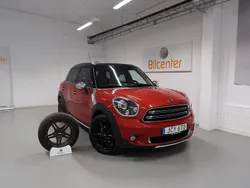 Röd Begagnad 2015 Mini Cooper D Countryman SUV | 139 900 kr (Lite dyr)