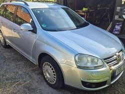 Grå Begagnad 2009 VW Golf VI Kombi | 35 000 kr (Marknadspris)