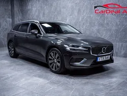 Mörkgrå (grå) Begagnad 2022 Volvo V60 Inscription Kombi | 308 800 kr (Superpris)