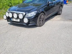 Svart Begagnad 2016 Mercedes E220 Kombi | 72 000 kr