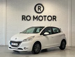 Vit Begagnad 2014 Peugeot 208 Halvkombi | 79 900 kr (Marknadspris)