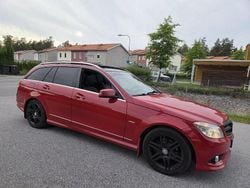 Röd Begagnad 2011 Mercedes C220 AMG Kombi | 69 000 kr (Superpris)