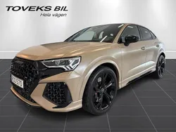 Grå (daytonagrå pärleffekt) Begagnad 2021 Audi Q3 Sportback Sport SUV | 610 000 kr (Marknadspris)