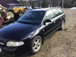 Blå Begagnad 2001 Audi A4 Sport Kombi | 5 000 kr (Superpris)