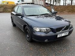 Blå Begagnad 2002 Volvo S60 Business Edition Sedan | 29 900 kr (Marknadspris)