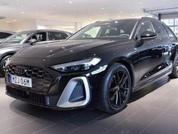 Svart Begagnad 2025 Audi A5 S-Line Kombi | 569 000 kr