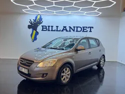 Mörkgrå Begagnad 2006 Kia Ceed 4 Halvkombi | 24 900 kr (Marknadspris)