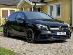 Svart Begagnad 2017 Mercedes A45 AMG AMG Halvkombi | 290 000 kr (Marknadspris)