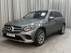 Grå Begagnad 2019 Mercedes GLC220 AMG SUV | 329 900 kr (Marknadspris)
