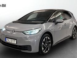 Grå (moonstone grey black) Begagnad 2023 VW ID.3 Pro Performance Halvkombi | 299 900 kr (Marknadspris)