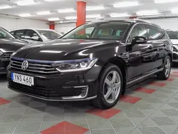 Svart Begagnad 2017 VW Passat Executive Kombi | 197 500 kr (Marknadspris)
