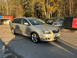 Silver Begagnad 2007 Toyota Avensis Kombi | 35 900 kr (Marknadspris)