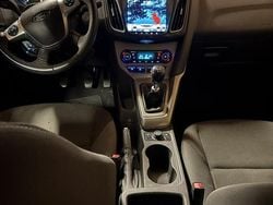 Orange Begagnad 2012 Ford Focus Trend Kombi | 29 000 kr (Superpris)