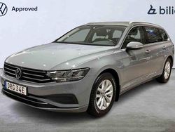 Grå Begagnad 2024 VW Passat Kombi | 289 900 kr