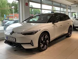 Vit (glacier white metallic bl) Ny 2025 VW ID.7 GTX Sedan | 737 300 kr