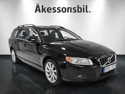 Svart Begagnad 2012 Volvo V70 Momentum Kombi | 139 000 kr