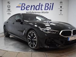 Black sapphire metallic Begagnad 2024 BMW M850 Comfort Edition Sportkupé | 949 500 kr (Marknadspris)