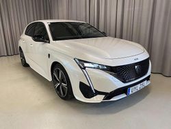 Vit Begagnad 2022 Peugeot 308 GT Halvkombi | 279 700 kr