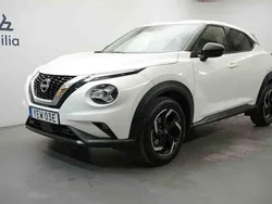 Vit Begagnad 2024 Nissan Juke SUV | 199 900 kr