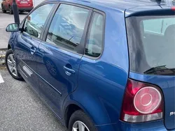 Blå Begagnad 2008 VW Polo Comfortline Halvkombi | 24 000 kr (Bra pris)