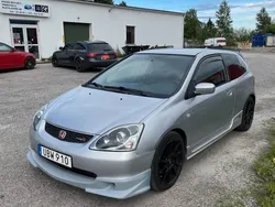 Silver Begagnad 2003 Honda Civic Type R Halvkombi | 59 900 kr