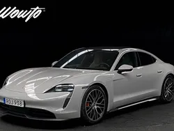 Ljusgrå Begagnad 2022 Porsche Taycan 4S Performance Package Sedan | 879 800 kr