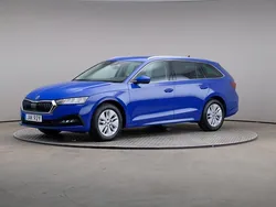 Blå Begagnad 2023 Skoda Octavia Ambition Kombi | 275 000 kr (Marknadspris)