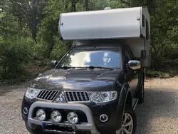 Grå Begagnad 2011 Mitsubishi L200 Pickup | 275 000 kr