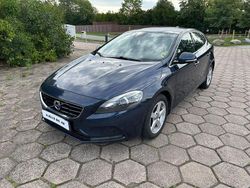 Blå Begagnad 2013 Volvo V40 Kombi | 96 000 kr (Marknadspris)