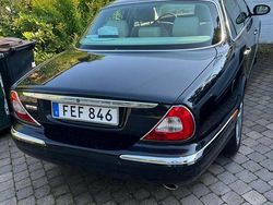 Svart Begagnad 2004 Jaguar XJ Sedan | 90 000 kr (Lite dyr)