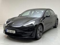 Svart Begagnad 2021 Tesla Model 3 Sedan | 289 000 kr (Marknadspris)