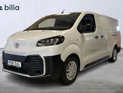 Vit Ny 2024 Toyota Proace Comfort Van | 623 750 kr