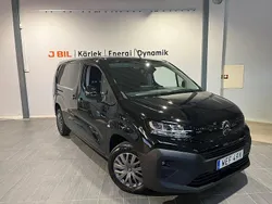Svart (svart perla nera) Ny 2025 Citroën Berlingo Business Class Minibuss | 369 875 kr (Marknadspris)