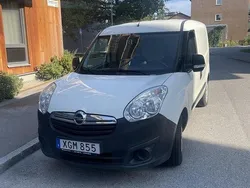 Vit Begagnad 2017 Opel Combo Minibuss | 69 500 kr