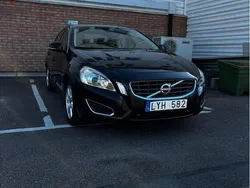Svart Begagnad 2012 Volvo S60 Summum Sedan | 99 000 kr (Bra pris)