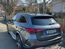 Grå Begagnad 2023 Mercedes GLC300e AMG line SUV | 685 000 kr (Marknadspris)