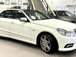 Vit Begagnad 2011 Mercedes E250 Sedan | 100 000 kr (Superpris)
