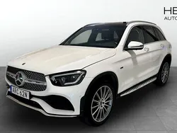 Vit (white) Begagnad 2021 Mercedes GLC300e SUV | 429 500 kr (Dyr)