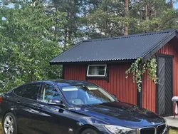 Blå Begagnad 2014 BMW 320 Luxury Line Halvkombi | 125 000 kr (Superpris)