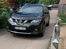 Grön Begagnad 2017 Nissan X-Trail Tekna SUV | 159 000 kr (Marknadspris)
